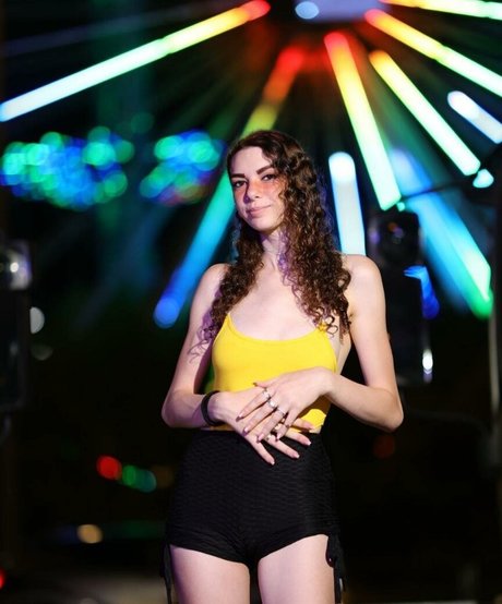 Eden Ayalon OnlyFans Pornografie