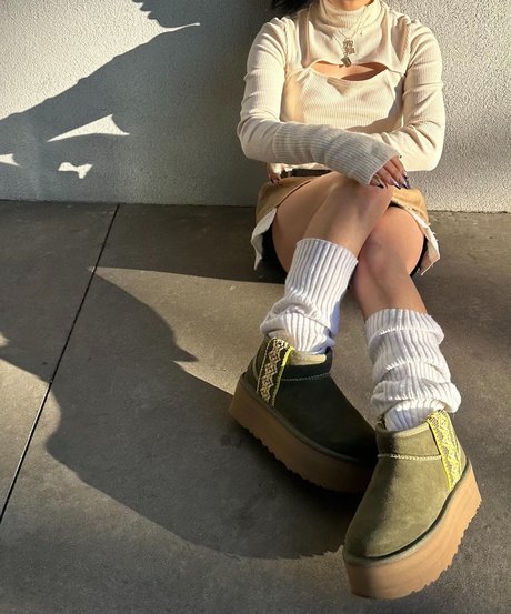 Yu Ling Wu OnlyFans Model Fotos