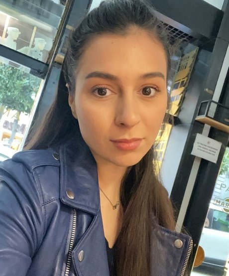 Gulia Nackt auf OnlyFans Leaks