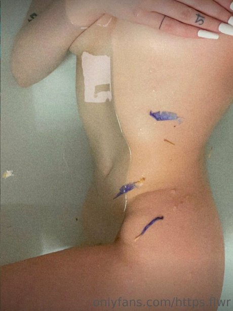 flwrshop OnlyFans Pornografie