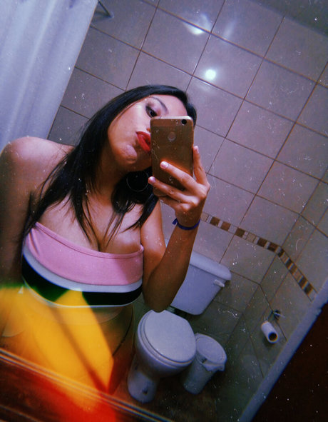 sofiaaleggree OnlyFans Nacktbilder geleakt