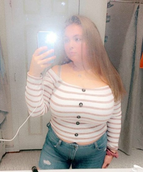 Amberly Neue OnlyFans Leaks