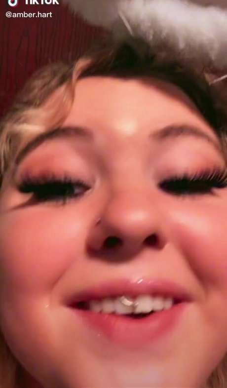 Amberly OnlyFans Inhalte