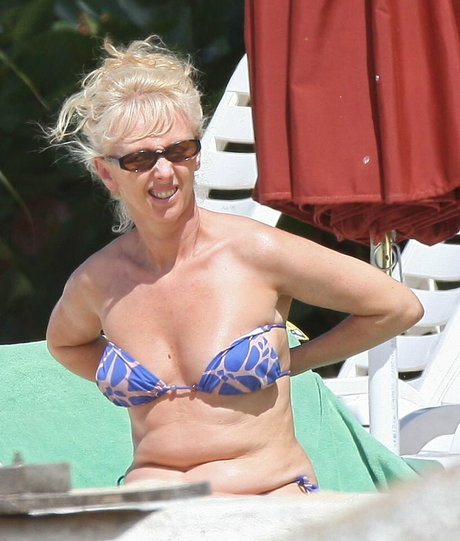 Debbie McGee Leaks von Nacktbildern auf OnlyFans