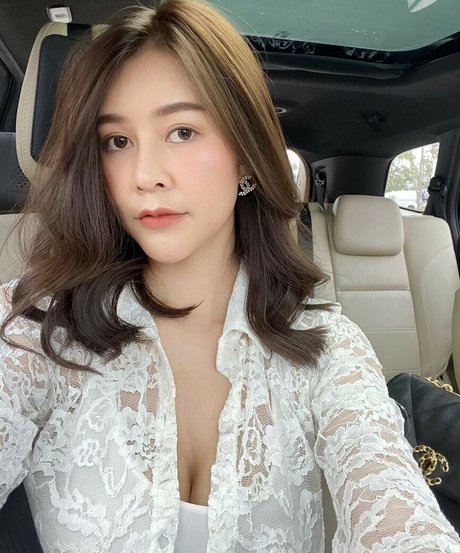 Pattaraya Chayakonnann Oben ohne OnlyFans