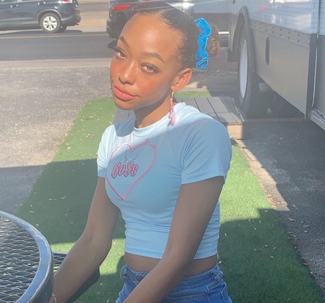 chynaunique Leaked OnlyFans Sextape