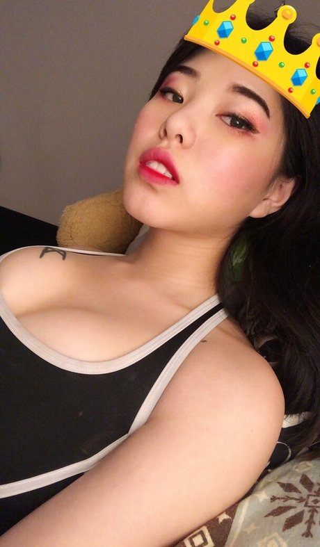 Moe Kihen OnlyFans schlank