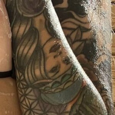 Synatra Nacktbilder von OnlyFans