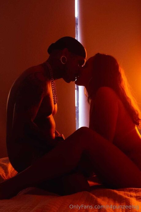 r4punzeelsg OnlyFans Leak