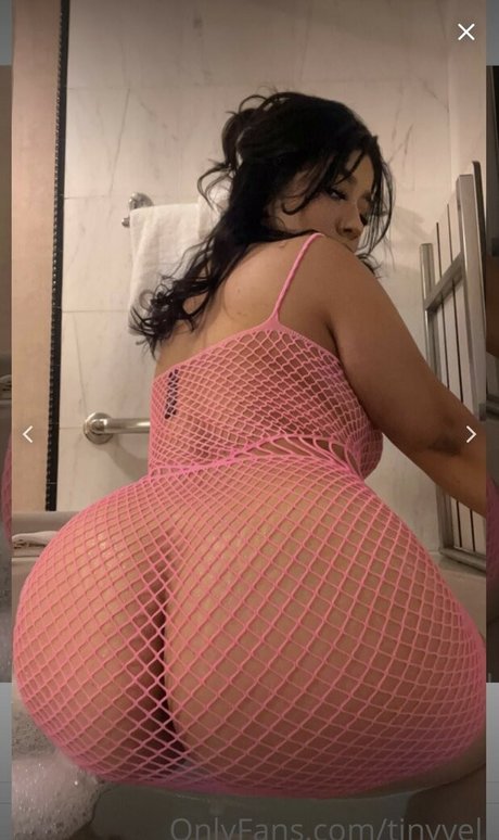 Tinyvel OnlyFans-Inhalte