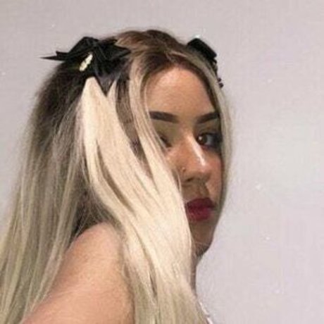 Serxual Nacktpornos auf OnlyFans