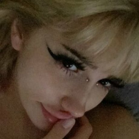 Noodle Noodlesriu Leaks von Nacktbildern auf OnlyFans