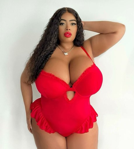 Yathbeauty OnlyFans-Bilder geleakt