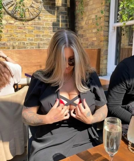 Whispah gaming Gratis OnlyFans