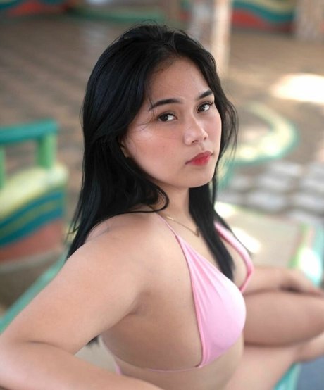 Emie Jean Ubanan Gratis OnlyFans Inhalte