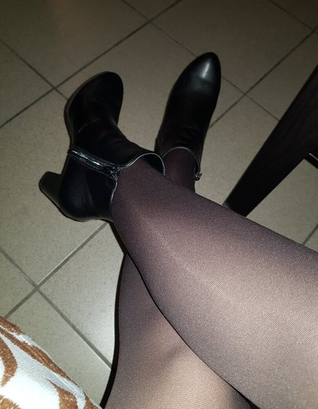 Ana Allabout Heiße OnlyFans Inhalte