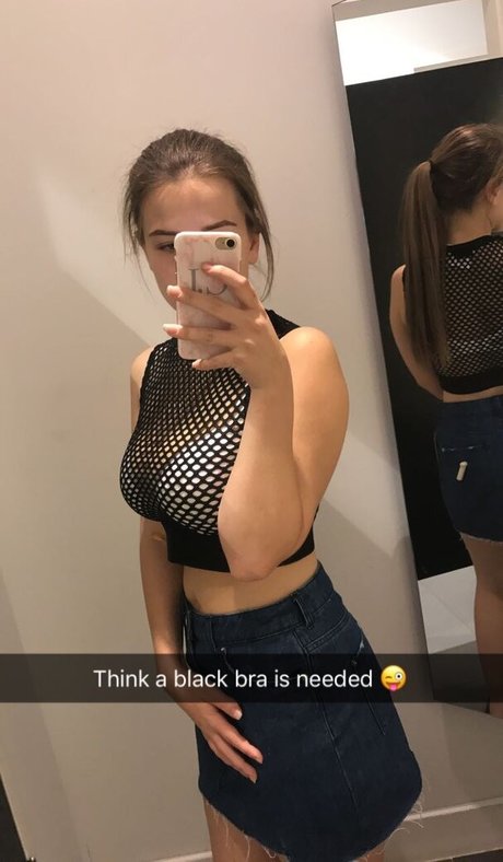 Chloe Carter OnlyFans Nacktbilder geleakt