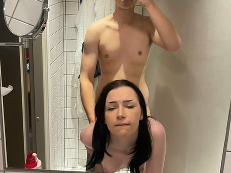 Viiviperkele OnlyFans Nacktbilder geleakt