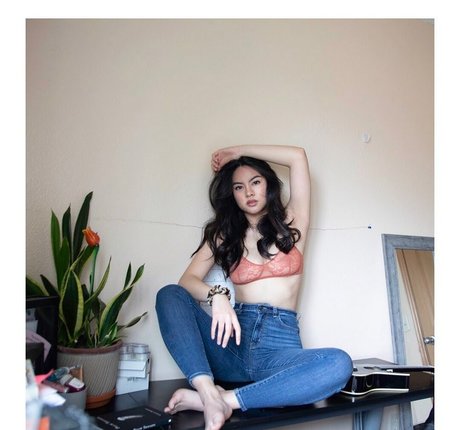 Nina Valencia OnlyFans Pornografie geleakt