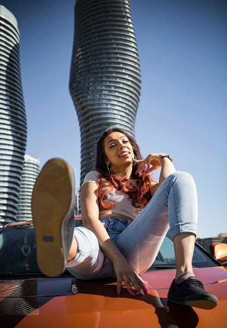 Rubi Satha NurlyFans-Pornos