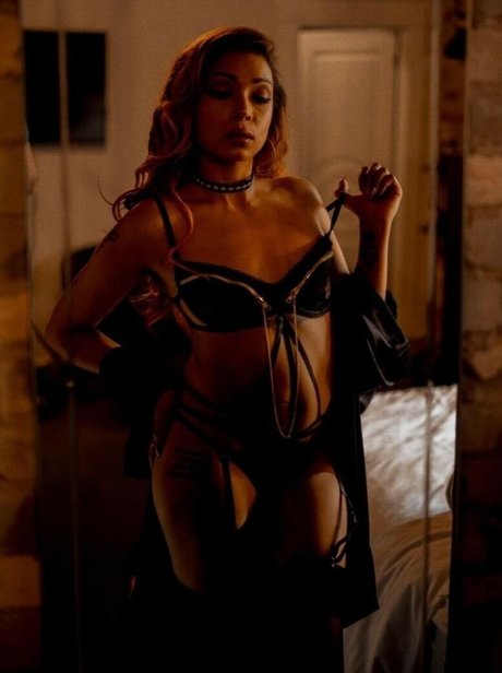 Rubi Satha OnlyFans-Inhalte