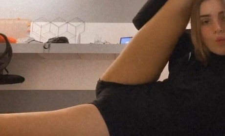 Sofia a kouzak Nacktbilder von OnlyFans