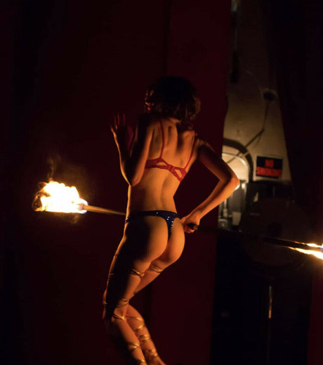 lookonyourlunchbreak OnlyFans Bilder