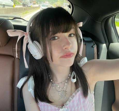 Comunivia Nacktbilder von OnlyFans