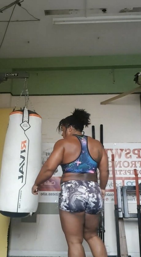 StrongWomen_ Kostenlose OnlyFans-Inhalte