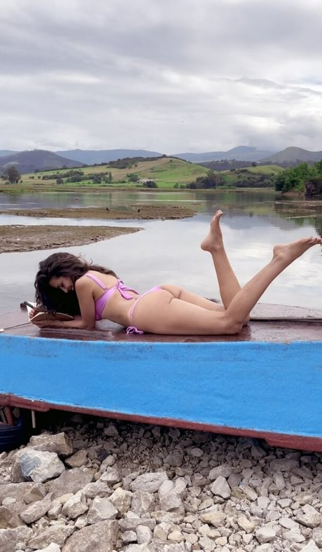 Talyta Flores Leaks von OnlyFans