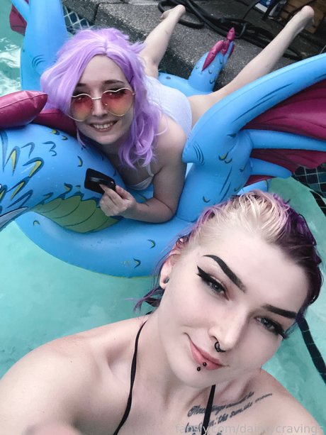 Dainty Cravings Nackt OnlyFans