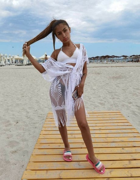 Dariaaxm OnlyFans explizite Inhalte