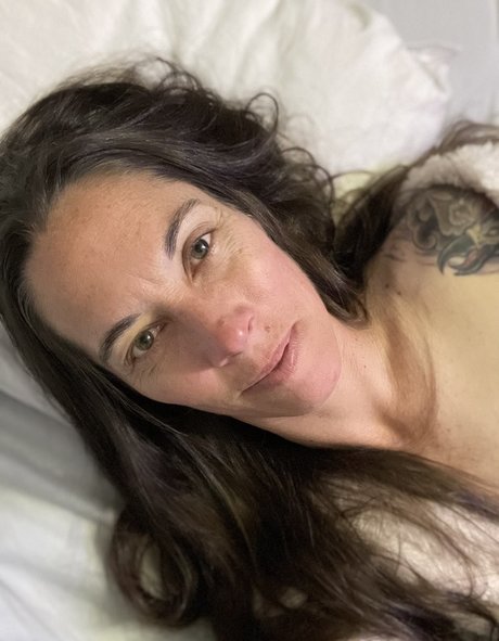 BarbieTheWelder OnlyFans Nacktbilder