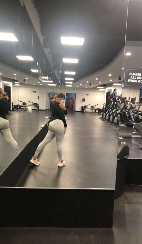 Latina California Girl OnlyFans Nacktbilder