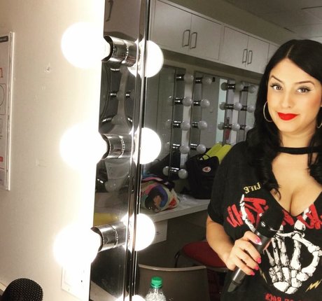 Laura Stylez OnlyFans nackt