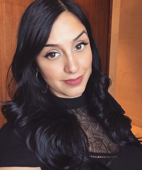 Laura Stylez Bilder OnlyFans