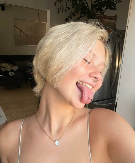 Nikaromm OnlyFans Beiträge