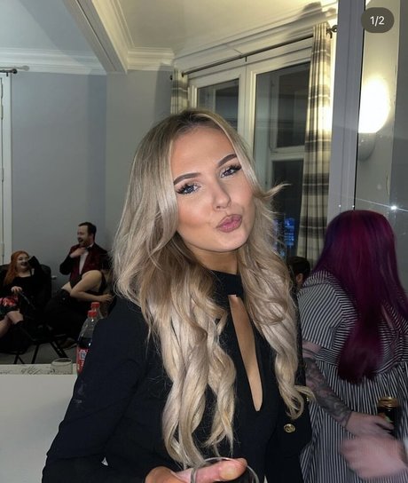 Sophie Campbell Joi OnlyFans