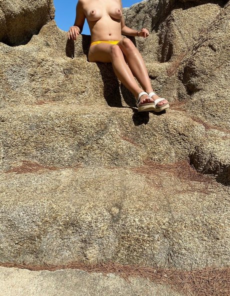 milf-lehrerin onlyfans schön nackt Shot