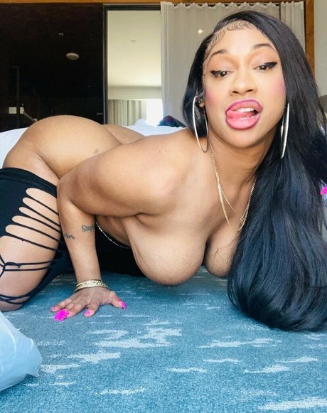 Sidney Starr OnlyFans Nacktbilder