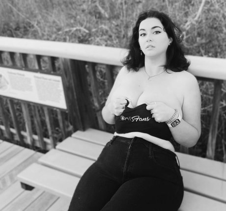 Nova Reilly OnlyFans Porn Nackt