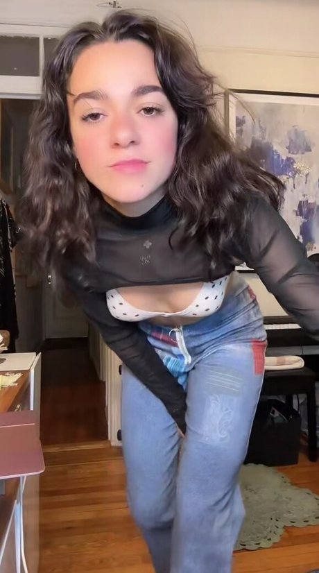 Ally Anna Maria Sex auf OnlyFans