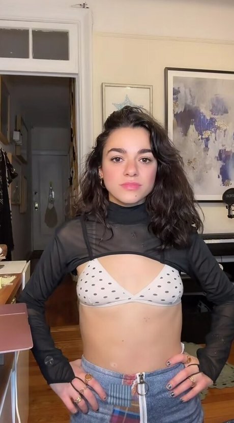 Ally Anna Maria Nur für Fans