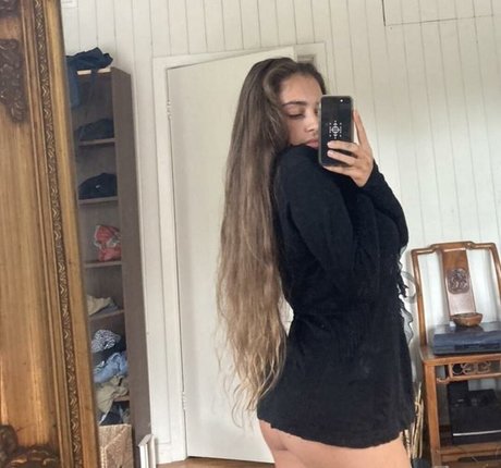 Herbalflorabots OnlyFans schlank