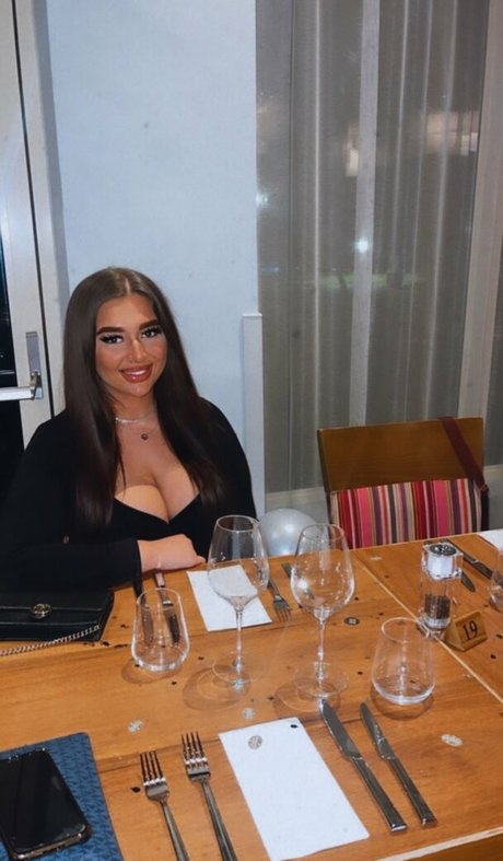 naughtybabeoxo Auf OnlyFans