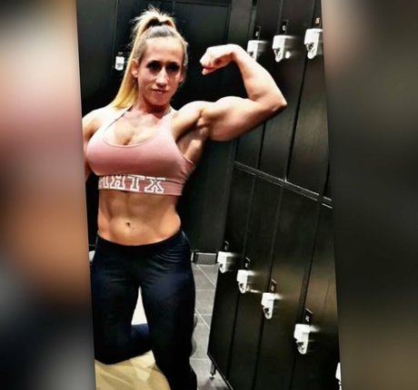 Reni Gendur Leaked OnlyFans Porn