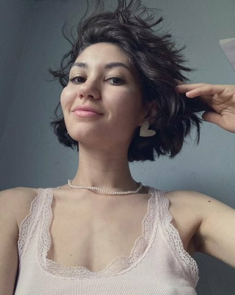 adorable dina Nacktbilder von OnlyFans geleakt