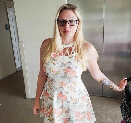 Gabby Swears Unzensiert OnlyFans