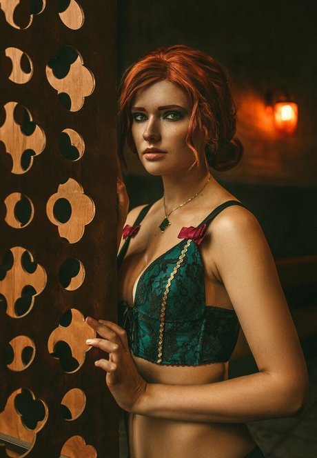 Miroslava Ladovir Nackt