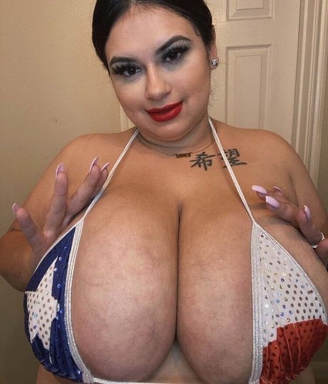 Cremita Nacktbilder auf OnlyFans